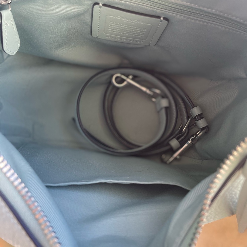 Coach Sky Blue/Green Leather Shoulder Bag - Picture 7 of 8